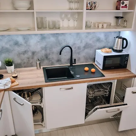 Premium Center In Grand Karavel *